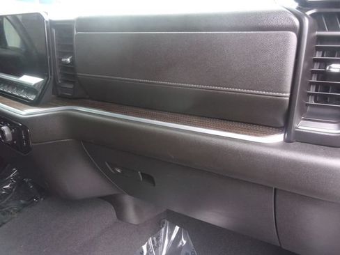 Certified 2022 Chevrolet Silverado 1500 LT AWD/4WD image 31