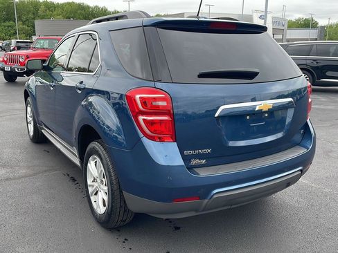 Used 2017 Chevrolet Equinox LT w/ Convenience Package FWD image 3