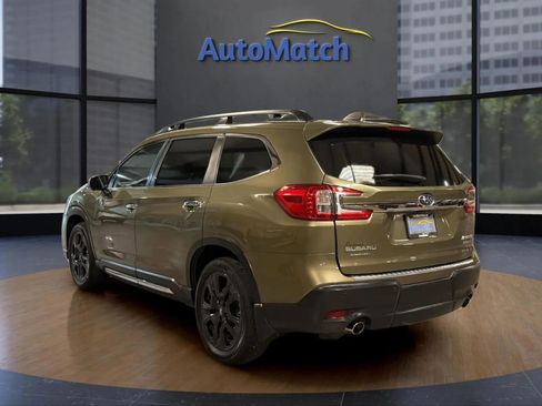 Used 2023 Subaru Ascent Touring AWD/4WD image 8