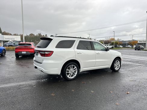 Used 2024 Dodge Durango GT image 6
