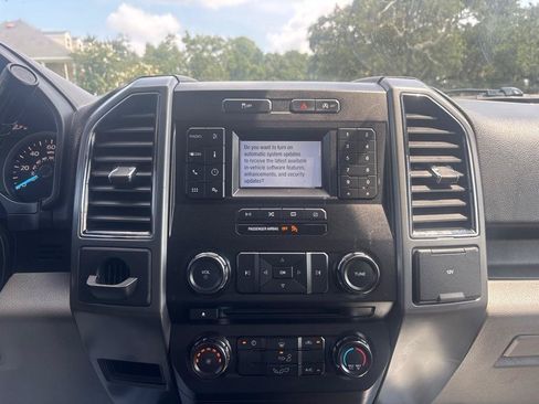 Used 2018 Ford F150 XLT RWD image 19