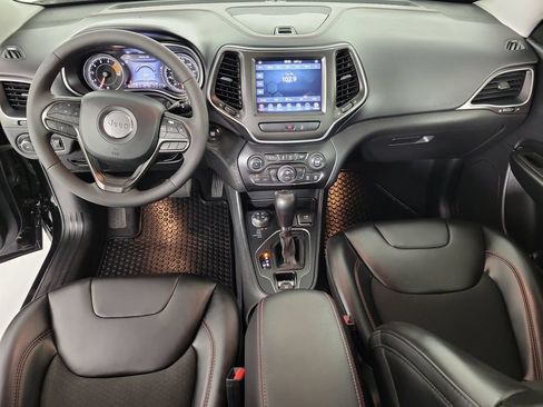 Used 2022 Jeep Cherokee Trailhawk AWD/4WD image 14