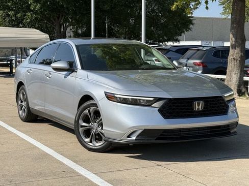 Used 2023 Honda Accord EX image 2