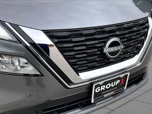 Certified 2023 Nissan Rogue SV FWD image 29