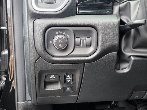 New 2026 RAM 1500 Laramie w/ Night Edition AWD/4WD image 15