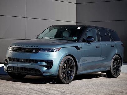 New 2025 Land Rover Range Rover Sport Dynamic SE