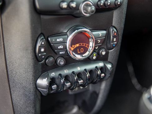 Used 2012 MINI Cooper John Cooper Works w/ Technology Pkg FWD image 30