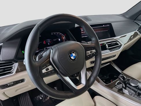 Used 2022 BMW X5 xDrive40i w/ Premium Package AWD/4WD image 12