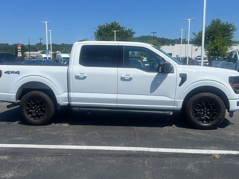 Used 2025 Ford F150 XLT w/ Equipment Group 302A MID AWD/4WD image 4