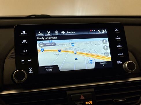 Used 2021 Honda Accord Touring image 25