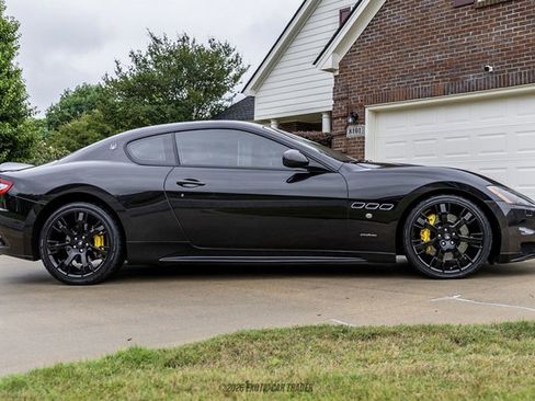 Used 2011 Maserati GranTurismo S RWD image 7
