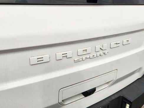 Used 2023 Ford Bronco Sport Outer Banks w/ Tech Package image 9