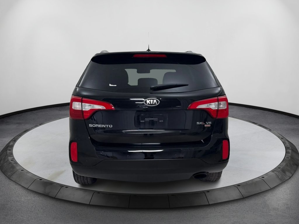 Used 2014 Kia Sorento SX w/ 3rd Row Package AWD/4WD image 7