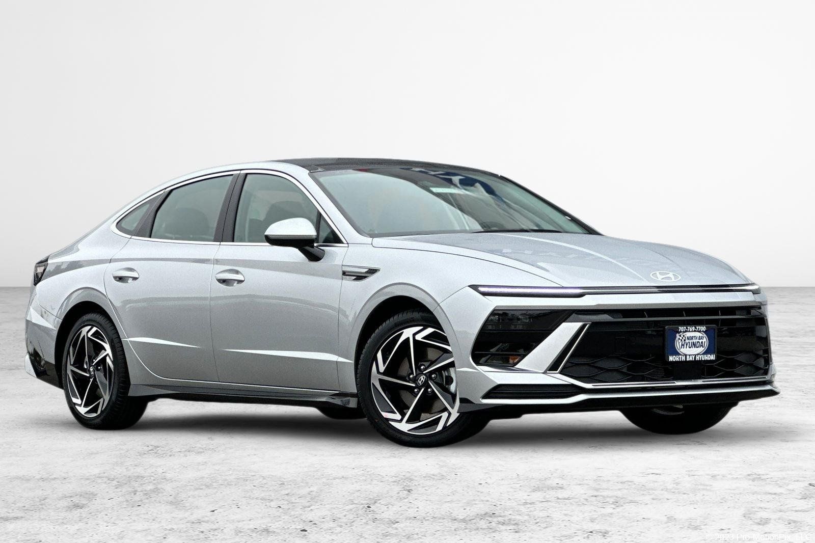 Certified 2025 Hyundai Sonata SEL FWD image 1
