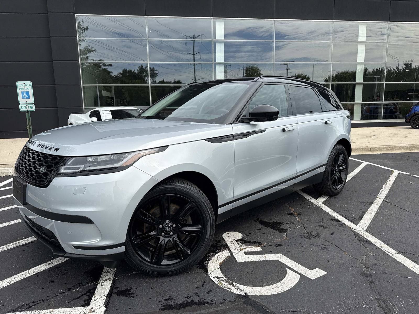 Used 2023 Land Rover Range Rover Velar S AWD/4WD image 1