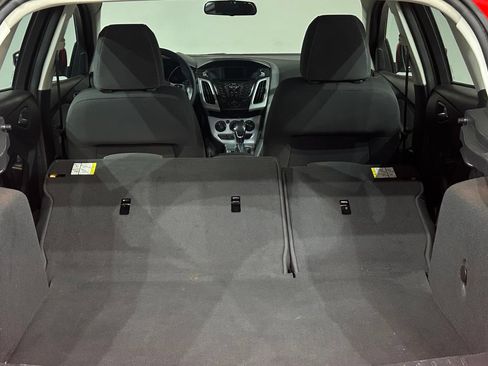 Used 2013 Ford Focus SE FWD image 29