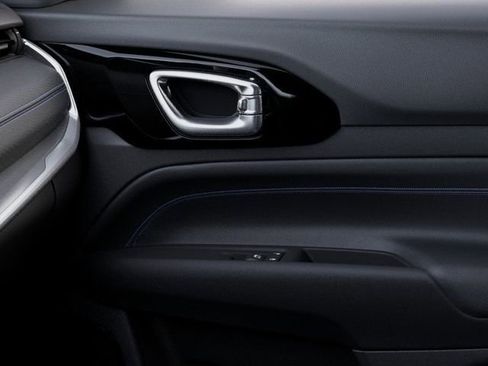 New 2026 Jeep Compass Latitude image 25