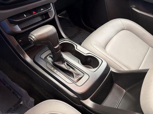 Used 2017 Chevrolet Colorado W/T image 20