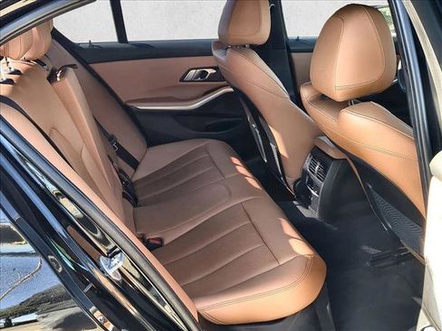 Used 2023 BMW 330i Sedan w/ Driving Assistance Package image 22