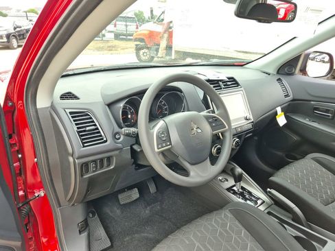 New 2026 Mitsubishi Outlander Sport ES image 9