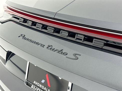 Certified 2023 Porsche Panamera Turbo S w/ Premium Package image 37