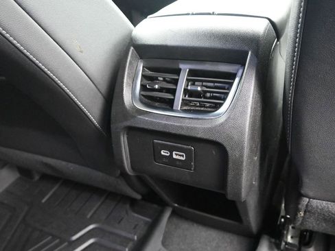 Used 2024 Chevrolet Blazer LT image 18