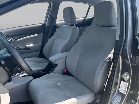 Used 2013 Honda Civic LX image 7