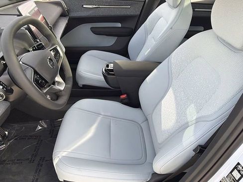 New 2026 Volvo EX30 Ultra w/ Climate Package image 20