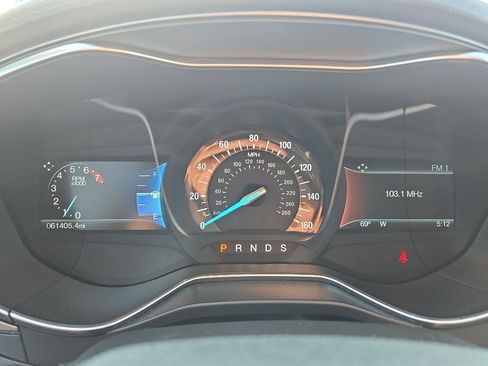 Used 2017 Ford Fusion SE w/ Fusion SE Technology Package FWD image 20