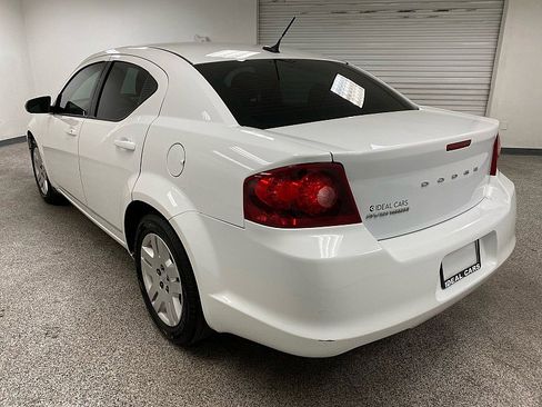Used 2014 Dodge Avenger SE image 7