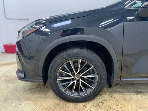 Used 2024 Lexus NX 250 FWD image 20