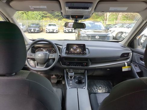 New 2026 Nissan Rogue SV image 24