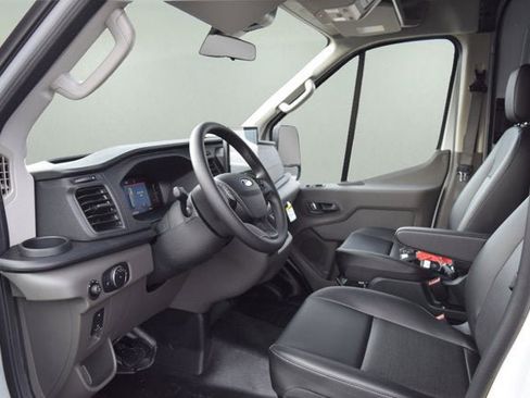 New 2026 Ford Transit 250 148 Medium Roof image 6