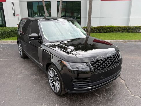 Used 2019 Land Rover Range Rover Long Wheelbase Supercharged AWD/4WD image 9