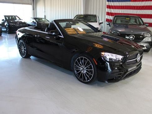 Used 2023 Mercedes-Benz E 450 Cabriolet image 37