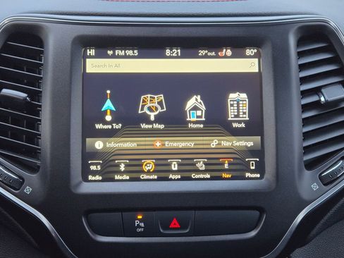 Used 2019 Jeep Cherokee Trailhawk w/ Comfort/Convenience Group image 25