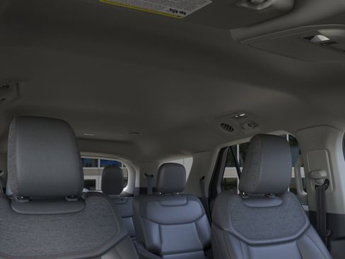 New 2026 Ford Explorer Active w/ Active Comfort Package RWD image 22