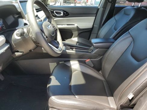 Used 2024 Jeep Compass Limited AWD/4WD image 16