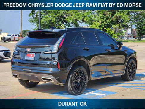 Used 2024 Cadillac XT4 Sport FWD image 4