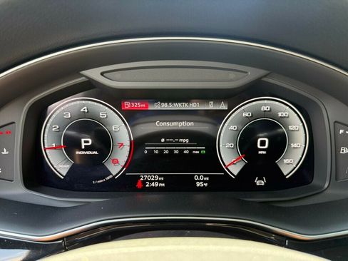 Used 2023 Audi Q7 2.0T Premium Plus w/ Premium Plus Package AWD/4WD image 4