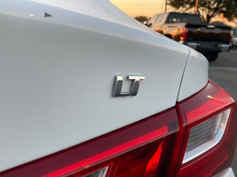 Used 2024 Chevrolet Malibu LT image 7