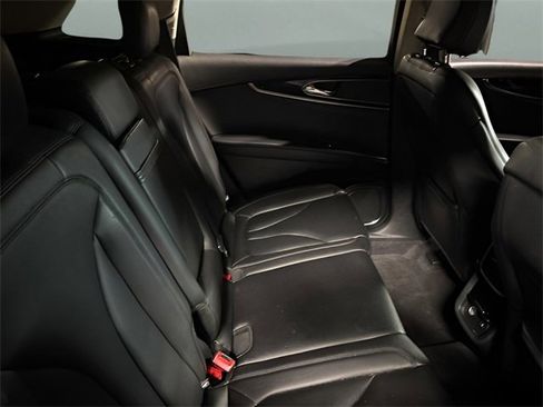 Used 2023 Lincoln Nautilus AWD image 17