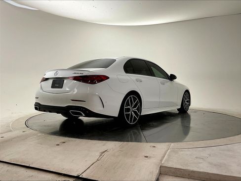 Certified 2022 Mercedes-Benz C 300 Sedan image 4