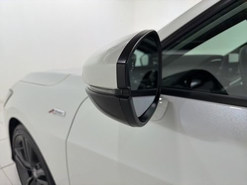 Used 2023 Acura Integra A-Spec image 9