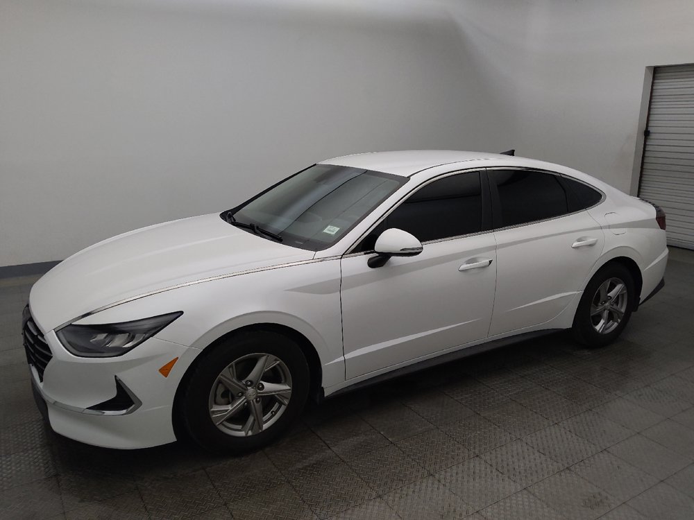 Used 2022 Hyundai Sonata SE FWD image 2