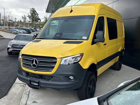 New 2025 Mercedes-Benz Sprinter 2500 image 7