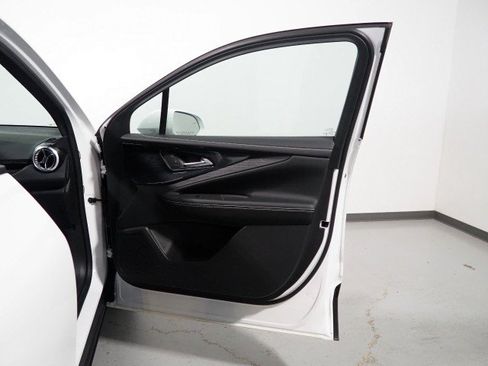 Used 2024 Chevrolet Blazer EV LT AWD/4WD image 63