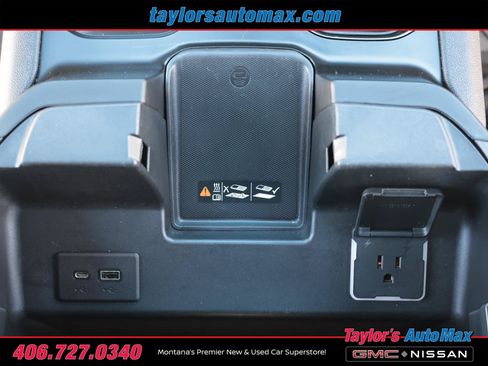 Used 2023 GMC Sierra 1500 AT4 w/ AT4 Preferred Package AWD/4WD image 25