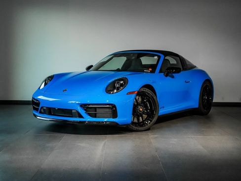 Certified 2023 Porsche 911 Targa 4 GTS image 1