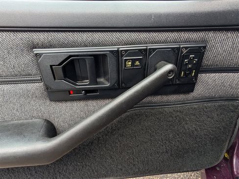 Used 1992 Chevrolet Camaro RS image 6